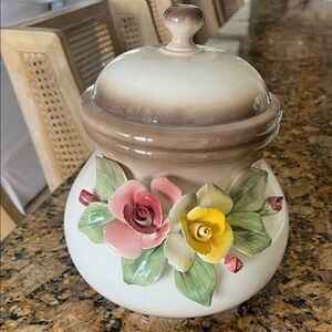 Vintage capital Nuova Capodimonte ceramic flower cookie jar/canister jar Italy